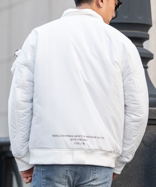 VIOLA(ヴィオラ)の「『VIOLA rumore/ヴィオラ ルモーレ』ポケ付フルZIP UP長袖ジャケット(ブルゾン・メンズ・ブラック/オフホワイト/ロイヤルブルー・M/XL/L)」の5枚目の写真