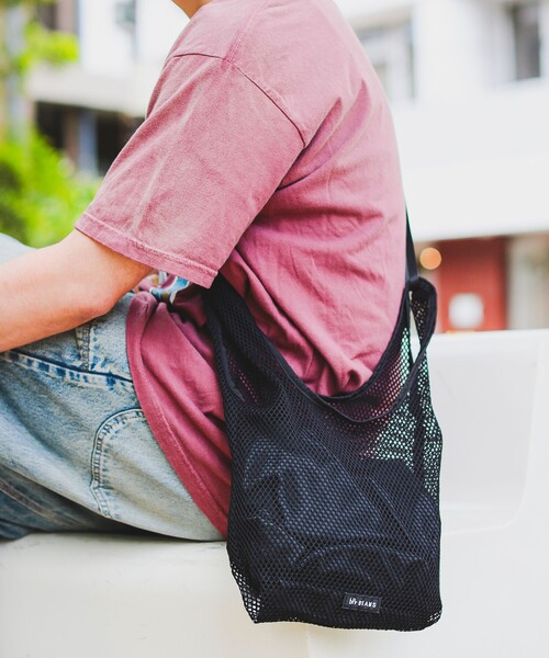 bpr BEAMS(ビーピーアール ビームス )の「bPr BEAMS / メッシュ ショッパー(ショルダーバッグ・メンズ・ブルー/ブラック/カーキ/ホワイト/ピンク/グリーン系その他5・ONE SIZE)」の2枚目の写真