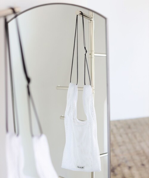 bpr BEAMS(ビーピーアール ビームス )の「bPr BEAMS / メッシュ ショッパー(ショルダーバッグ・メンズ・ブルー/ブラック/カーキ/ホワイト/ピンク/グリーン系その他5・ONE SIZE)」の7枚目の写真