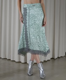 ワッシャーサテンレーストリムスカート / Washed Satin Lace Trim Skirt