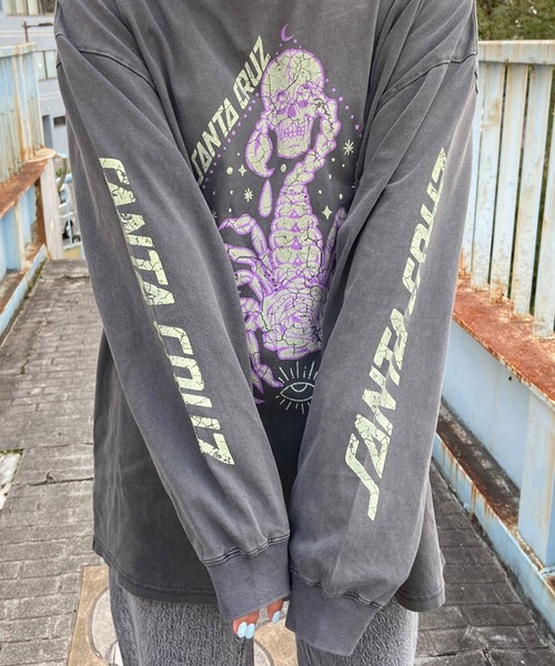 SANTA CRUZ(サンタクルーズ)の「【ムラサキスポーツ限定】SANTACRUZ/サンタクルーズ ロンT 長袖 リラックスシルエット 502241432(Tシャツ/カットソー・レディース・ブラック・M/L)」の5枚目の写真