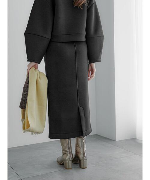 Te chichi（テチチ）の「ダンボールタイトロングスカート（セットアップ可）（スカート・レディース・ブラック/ベージュ・F）」の8枚目の写真