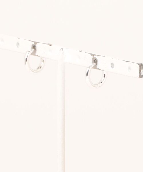 BRIE LEON（ブリーレオン）の「【BRIE LEON/ブリーレオン】フープピアス　ゴールド　シルバー（ピアス（両耳用）・レディース・ゴールド/シルバー・FREE）」の3枚目の写真