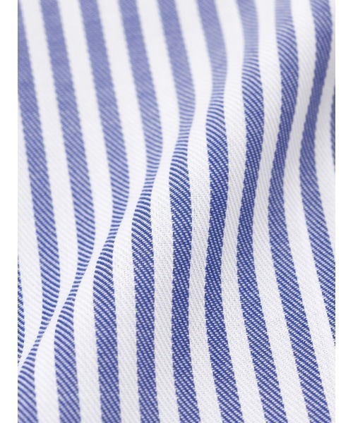 Perfect Suit FActory(パーフェクトスーツファクトリー)の「【形態安定】長袖ワイシャツ【クラシコ】クレリック ストライプ ブルー(ビジネスシャツ・メンズ・ブルー・首回り41cm-裄丈84cm/首回り43cm-裄丈86cm/首回り37cm-裄丈80cm/首回り39cm-裄丈82cm)」の5枚目の写真