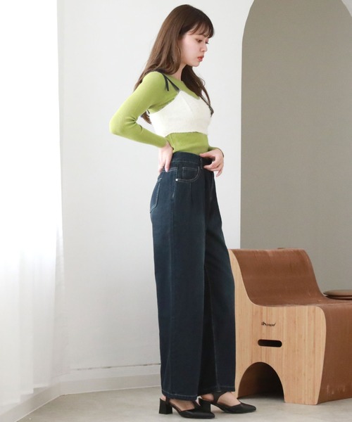 Cheek(チーク)の「タックデニムワイドパンツ(デニムパンツ・レディース・ネイビー・MEDIUM/SMALL)」の4枚目の写真