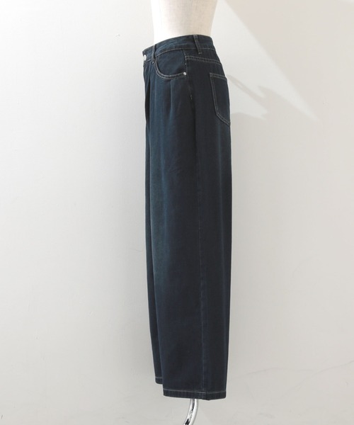 Cheek(チーク)の「タックデニムワイドパンツ(デニムパンツ・レディース・ネイビー・MEDIUM/SMALL)」の10枚目の写真