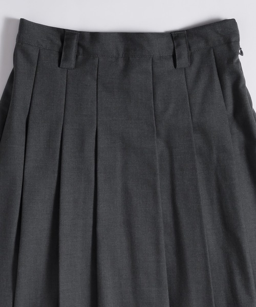 MUHET（ミュエータ）の「classic midi pleated skirt / クラシックミディプリーツスカート（スカート・レディース・マスタード/グレー/グリーン/インディゴブルー/チャコールグレー/ブラック・MEDIUM/SMALL）」の8枚目の写真