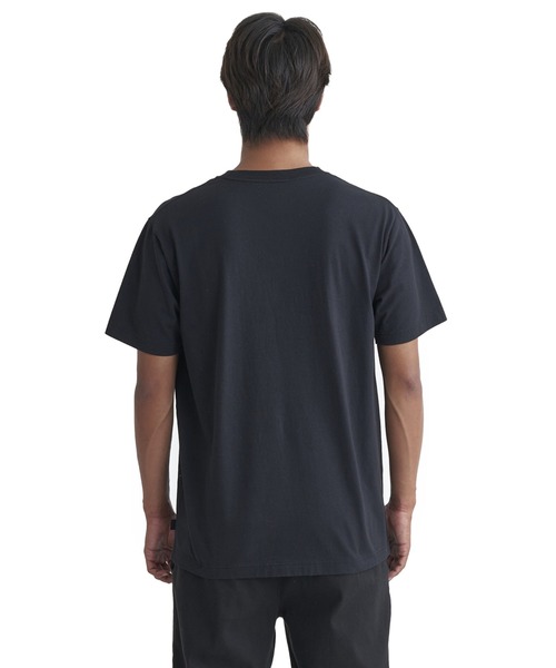 Quiksilver(クイックシルバー)の「SURF ST/クイックシルバー半袖Tシャツ(Tシャツ/カットソー・メンズ・ホワイト/ネイビー/ブラック・LARGE/MEDIUM/X-LARGE/SMALL)」の8枚目の写真