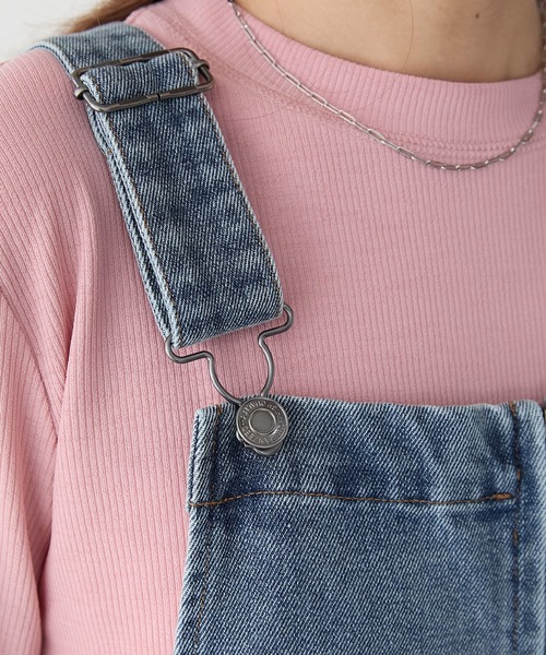 BONLECILL(ボンルシール)の「カラーステッチロールアップハーフジップデニムサロペット(サロペット/オーバーオール・レディース・ネイビー/ブラック/ブルー系1/ネイビー系/ネイビー系1・L/M)」の7枚目の写真