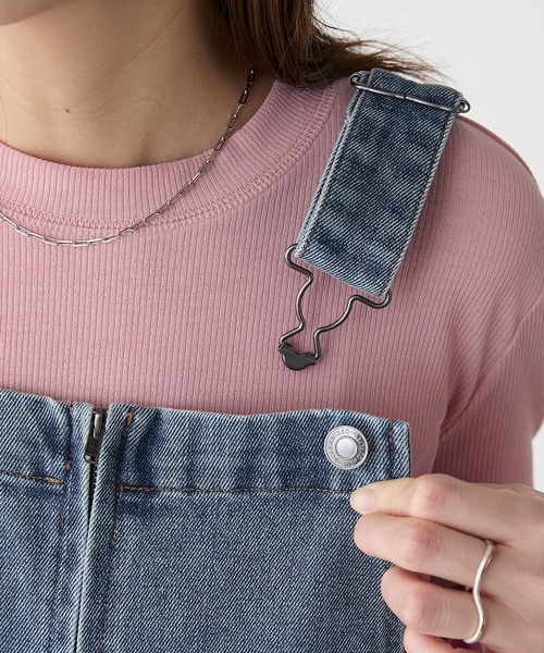 BONLECILL(ボンルシール)の「カラーステッチロールアップハーフジップデニムサロペット(サロペット/オーバーオール・レディース・ネイビー/ブラック/ブルー系1/ネイビー系/ネイビー系1・L/M)」の9枚目の写真