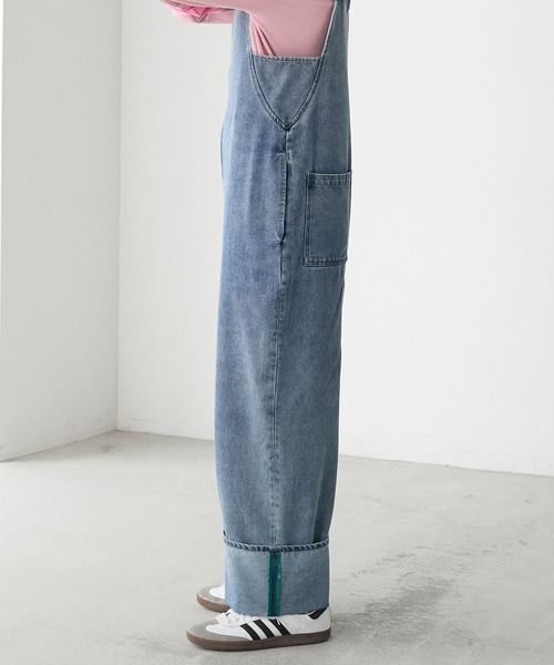 BONLECILL(ボンルシール)の「カラーステッチロールアップハーフジップデニムサロペット(サロペット/オーバーオール・レディース・ネイビー/ブラック/ブルー系1/ネイビー系/ネイビー系1・L/M)」の12枚目の写真