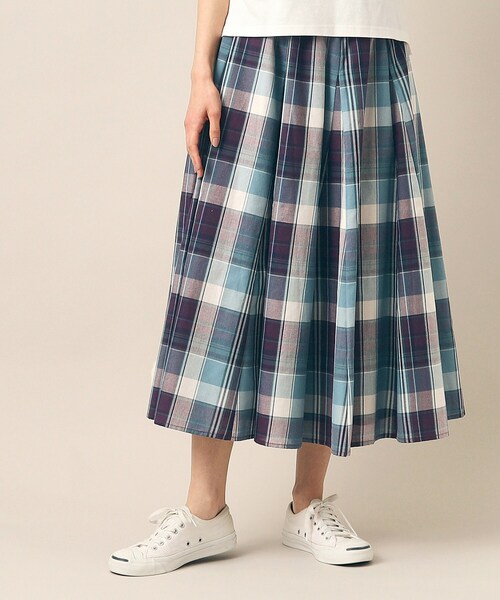 Dessin（デッサン）の「◆【洗える・ウエストゴム】映えチェック/ストライプスカート（XS～L）（スカート・レディース・サックスブルー系1/モスグリーン系1/スモーキーグリーン系2/パープル系2/ネイビー系1/イエロー系その他3/ベージュ系その他5/オリーブ系1・03/02/01/00）」の7枚目の写真