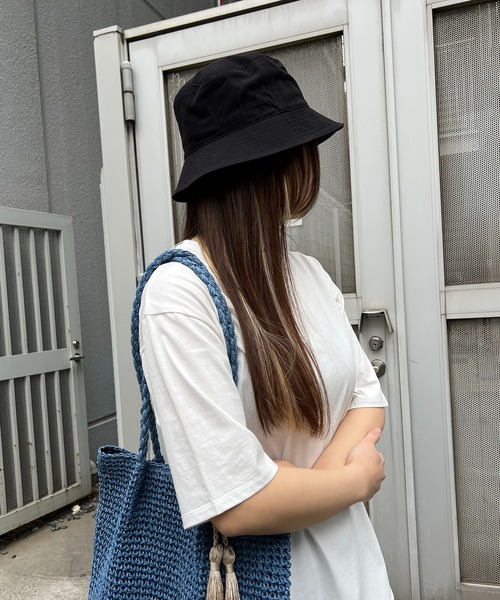LBC（エルビーシー）の「コットンバケットハット（ハット・レディース・オフホワイト/ブラック/ブルー・FREE）」の2枚目の写真