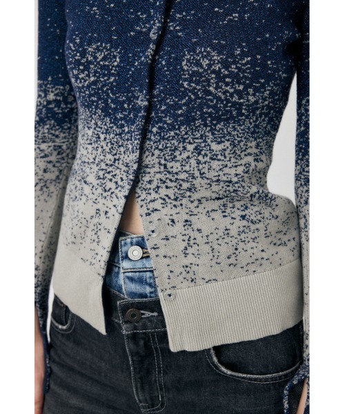 MOUSSY(マウジー)の「KNIT SHIRT カーディガン(カーディガン/ボレロ・レディース・ライトグリーン/ネイビー/アイボリー・FREE)」の15枚目の写真