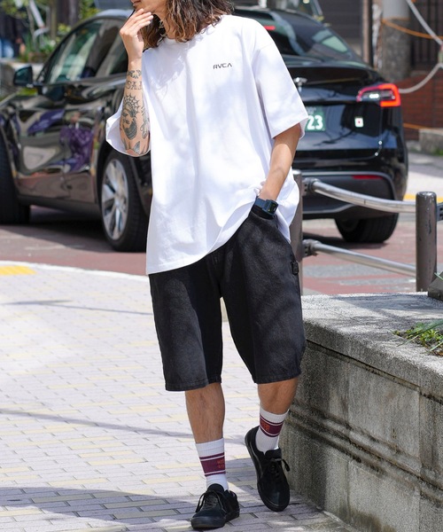 RVCA(ルーカ)の「RVCA メンズ THRASHED BOX RVCA TEE Tシャツ 【2024年春夏モデル】/ルーカ半袖バックプリントTシャツ(Tシャツ/カットソー・メンズ・ブラック/ブラック系その他/ホワイト/グリーン系その他・X-LARGE/LARGE/MEDIUM/SMALL)」の9枚目の写真