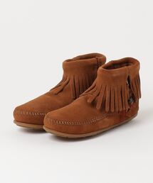 Minnetonka | 『ミネトンカ MINNETONKA』ブーティー サイドジップ ブーツ CONCHO FEATHER SIDE ZIP BOOT レディース(ブーツ)