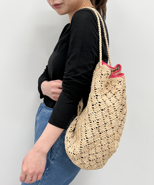 U by SPICK&SPAN(ユーバイスピックアンドスパン)の「≪追加≫C/NY シアートップス(Tシャツ/カットソー・レディース・ホワイト/ブラック/ブルー・FREE)」の5枚目の写真