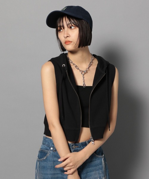 Anui（アニュイ）の「【UNISEX/選べる着丈】ノースリフーディー（パーカー・レディース・ブラック/グレー・SMALL/MEDIUM）」の6枚目の写真