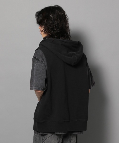 Anui（アニュイ）の「【UNISEX/選べる着丈】ノースリフーディー（パーカー・レディース・ブラック/グレー・SMALL/MEDIUM）」の17枚目の写真