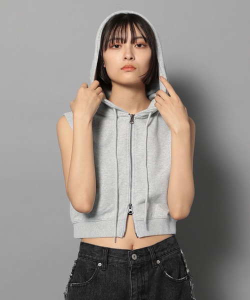 Anui（アニュイ）の「【UNISEX/選べる着丈】ノースリフーディー（パーカー・レディース・ブラック/グレー・SMALL/MEDIUM）」の20枚目の写真