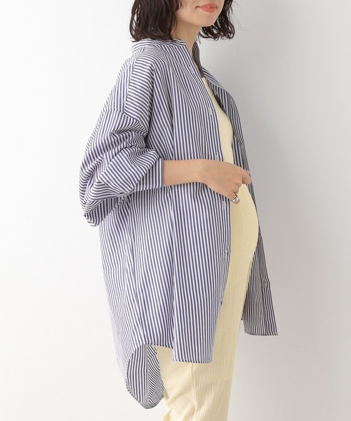 LEPSIM（レプシィム）の「【産前・産後対応】マタニティ／バンドカラーBIGシャツ　112881（マタニティウェア/グッズ・レディース・オフホワイト/ストライプ・FREE）」の3枚目の写真