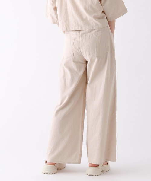 repipi armario（レピピ アルマリオ）の「スピンドルタックパンツ（その他パンツ・キッズ・ベージュ/ライム・SMALL/MEDIUM/LARGE）」の4枚目の写真