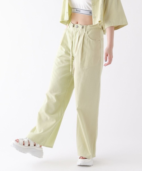 repipi armario（レピピ アルマリオ）の「スピンドルタックパンツ（その他パンツ・キッズ・ベージュ/ライム・SMALL/MEDIUM/LARGE）」の6枚目の写真