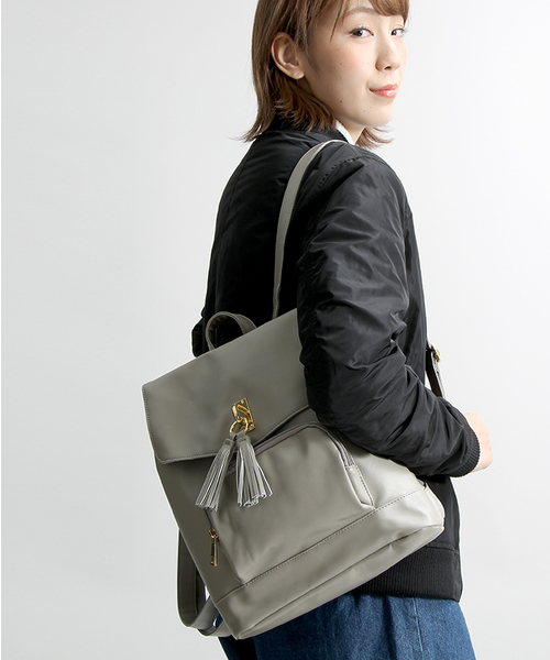 WEGO（ウィゴー）の「WEGO/タッセルポケットリュック（バックパック/リュック・レディース・キャメル/ワイン/グレー/ホワイト/ブラック/カーキ・FREE）」の4枚目の写真