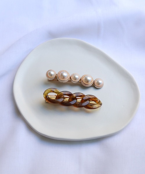 Esime（エシミー）の「ヘアクリップ パールアクセ（バレッタ/ヘアクリップ・レディース・ベージュ/ブラウン・FREE）」の10枚目の写真