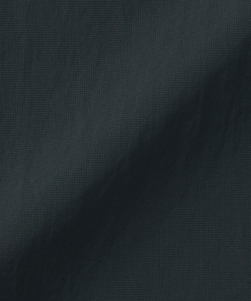 無印良品（ムジルシリョウヒン）の「紳士　風を通すストレッチ半袖布帛ポロシャツ（ポロシャツ・メンズ・ブラック/ネイビー/カーキ/スモーキーグリーン系・S/M/L/XL/XS）」の10枚目の写真