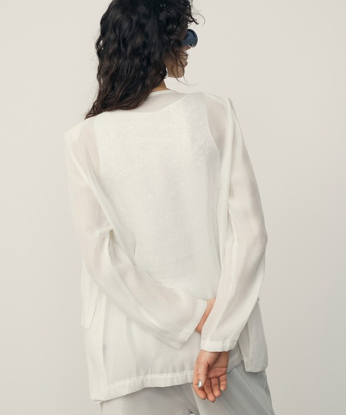 uyu.(ウユ)の「See-through Layered Jacket / シースルーレイヤードジャケット【uyu./ウユ】(ノーカラージャケット・レディース・ホワイト/ブラック・FREE)」の11枚目の写真
