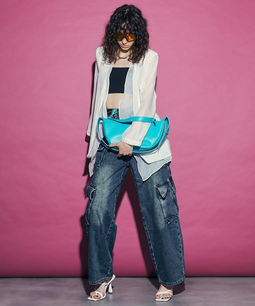 uyu.(ウユ)の「See-through Layered Jacket / シースルーレイヤードジャケット【uyu./ウユ】(ノーカラージャケット・レディース・ホワイト/ブラック・FREE)」の6枚目の写真