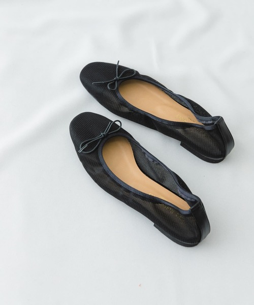 RODE SKO（ロデスコ）の「『MADE IN JAPAN』シアーバレエシューズ（バレエシューズ・レディース・ベージュ/ブラック・36/37/38）」の2枚目の写真