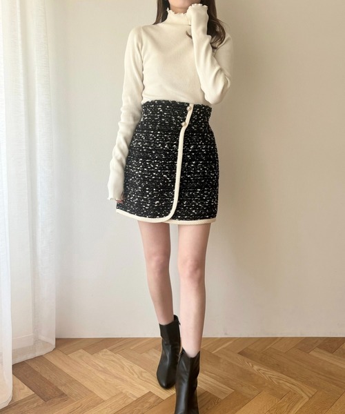 DEICY(デイシー)の「ツイードパイピングミニスカート(スカート・レディース・ブラック/ベビーピンク/オフホワイト・1/0)」の22枚目の写真