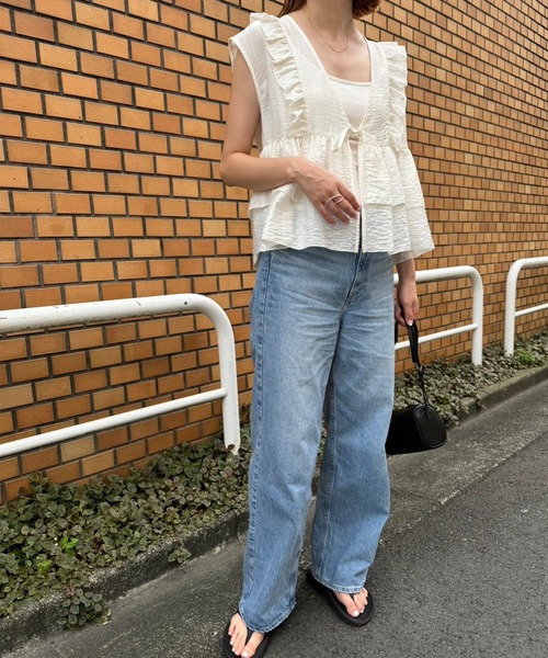 meilmada（メイルマダ）の「麻混ソフトシアーフリルベスト（ベスト・レディース・ベージュ/オフホワイト/ブラック・MEDIUM）」の4枚目の写真