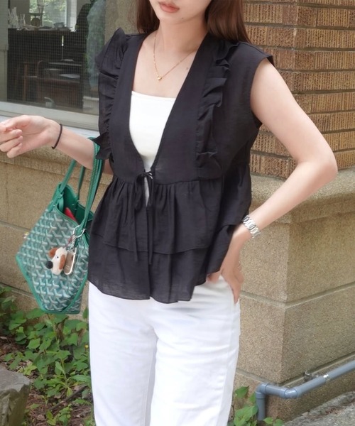 meilmada（メイルマダ）の「麻混ソフトシアーフリルベスト（ベスト・レディース・ベージュ/オフホワイト/ブラック・MEDIUM）」の9枚目の写真