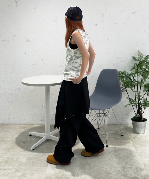 sedacle(セダクル)の「切り替えデザインタンクトップ(タンクトップ・メンズ・ブラック/アイボリー・SMALL/MEDIUM/LARGE)」の8枚目の写真