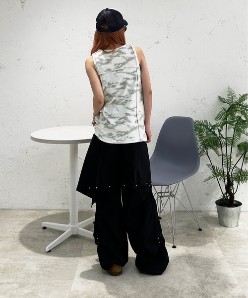 sedacle(セダクル)の「切り替えデザインタンクトップ(タンクトップ・メンズ・ブラック/アイボリー・SMALL/MEDIUM/LARGE)」の9枚目の写真