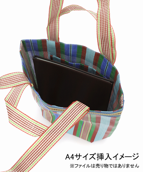 Spick & Span（スピックアンドスパン）の「ne Quittez pas / ヌキテパ Multi Stripe Mesh Long To 882041PA3（トートバッグ・レディース・ブルー/ピンク・FREE）」の14枚目の写真