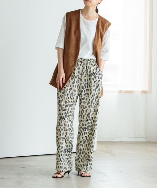 URBAN RESEARCH(アーバンリサーチ)の「LOTUSハーフスリーブカットソー(Tシャツ/カットソー・レディース・ネイビー/ホワイト/ブラウン系その他/カーキ・FREE)」の10枚目の写真