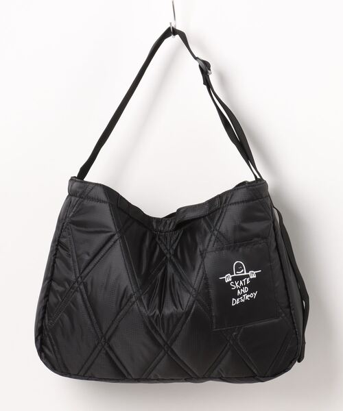 QUILTING shoulder bag ポーチ付き／black セール】QUILTING Shoulder Bag/スラッシャーノートパソコン収納可能