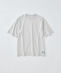 ADAM ET ROPE' | 【MOT8 × ADAM ET ROPE'】ネーム ハーフスリーブ Tシャツ / ユニセックス(Tシャツ/カットソー)