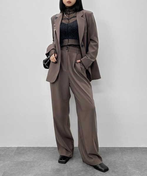 LVEU.（ラブユ.）の「【LVEU.】メロウデザインラメシアートップス / トップス カットソー シアー シースルー ハイネック メロー 長袖 ラメ レイヤード ブラック チャコール ZOZOTOWN限定（Tシャツ/カットソー・レディース・ブラック/チャコールグレー・FREE）」の7枚目の写真