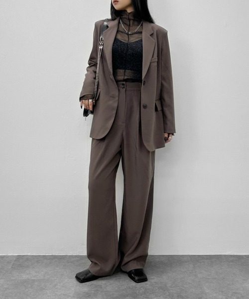 LVEU.（ラブユ.）の「【LVEU.】メロウデザインラメシアートップス / トップス カットソー シアー シースルー ハイネック メロー 長袖 ラメ レイヤード ブラック チャコール ZOZOTOWN限定（Tシャツ/カットソー・レディース・ブラック/チャコールグレー・FREE）」の9枚目の写真
