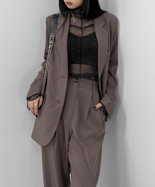 LVEU.（ラブユ.）の「【LVEU.】メロウデザインラメシアートップス / トップス カットソー シアー シースルー ハイネック メロー 長袖 ラメ レイヤード ブラック チャコール ZOZOTOWN限定（Tシャツ/カットソー・レディース・ブラック/チャコールグレー・FREE）」の12枚目の写真