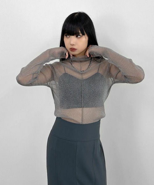 LVEU.（ラブユ.）の「【LVEU.】メロウデザインラメシアートップス / トップス カットソー シアー シースルー ハイネック メロー 長袖 ラメ レイヤード ブラック チャコール ZOZOTOWN限定（Tシャツ/カットソー・レディース・ブラック/チャコールグレー・FREE）」の21枚目の写真