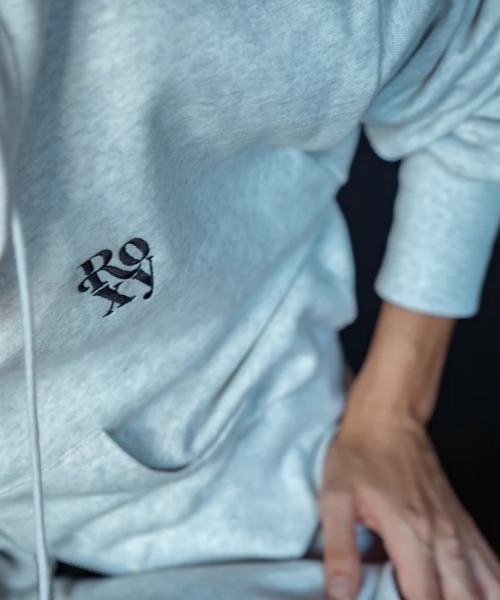 ROXY（ロキシー）の「BORN TO BE ROXY/ロキシーバックプリントジップアップパーカー・フーディー（パーカー・レディース・ブラック/ブラウン/グレー・MEDIUM/LARGE/SMALL）」の18枚目の写真