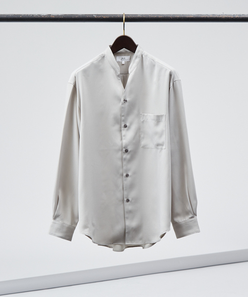 AH ABAHOUSE（エーエイチアバハウス）の「【AH ABAHOUSE】アムンゼン Vネック / キーネック 長袖シャツ（シャツ/ブラウス・メンズ・ホワイト/グレイッシュベージュ/ダークグリーン/ブラック・46/48）」の7枚目の写真