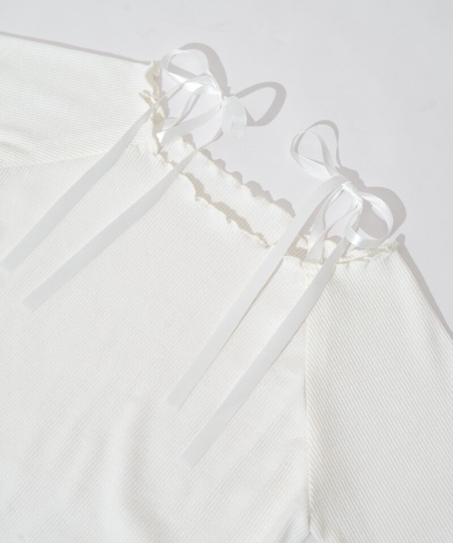 flower（フラワー）の「ショルダーリボンロングスリーブ（Tシャツ/カットソー・レディース・ホワイト/ブラウン・FREE）」の6枚目の写真