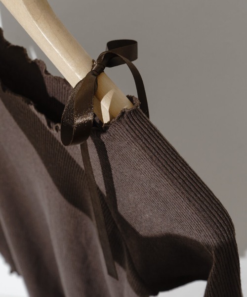 flower（フラワー）の「ショルダーリボンロングスリーブ（Tシャツ/カットソー・レディース・ホワイト/ブラウン・FREE）」の17枚目の写真